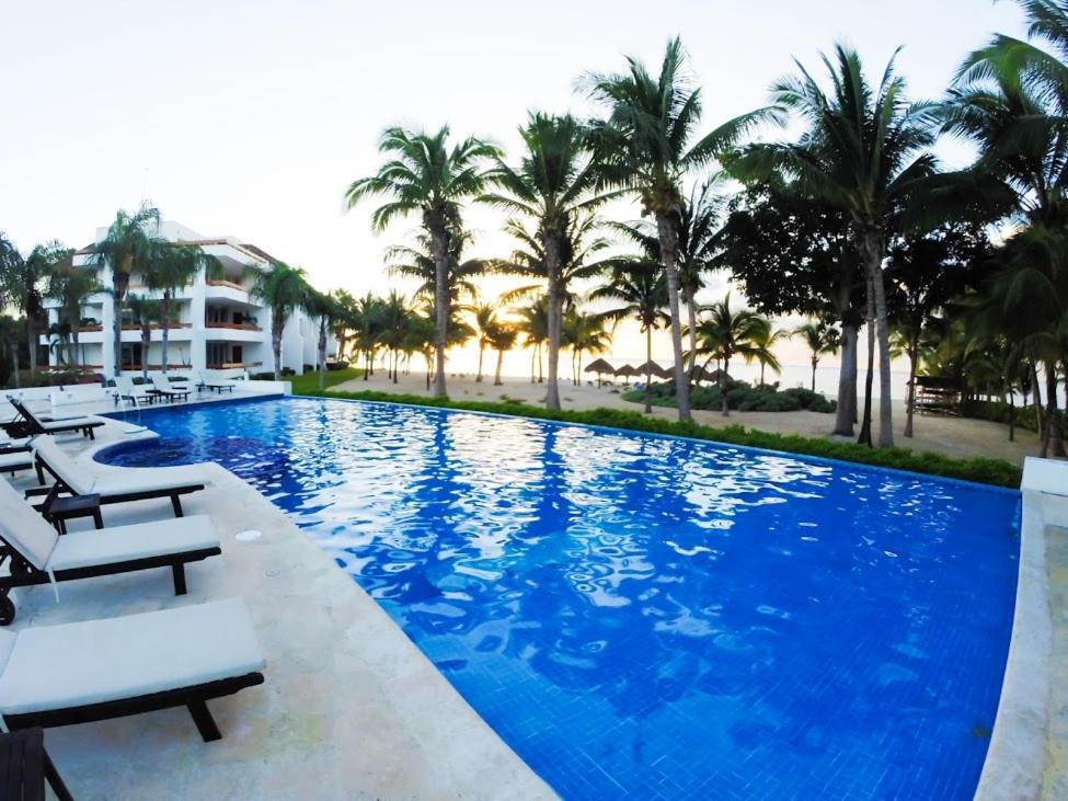 Beachfront Apartment Your Home In Cozumel Zewnętrze zdjęcie